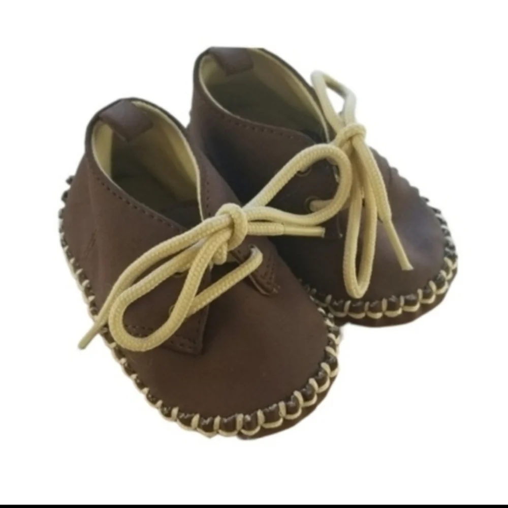 Moccasins baby shoes in brown, Size 3-6 months